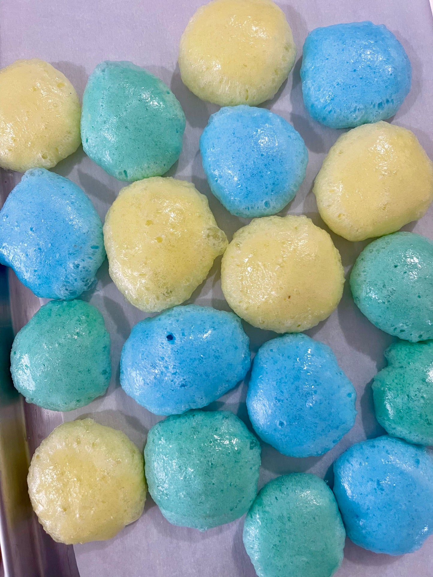 Freeze-Dried Sour Airheads (Sour Hard Heads)