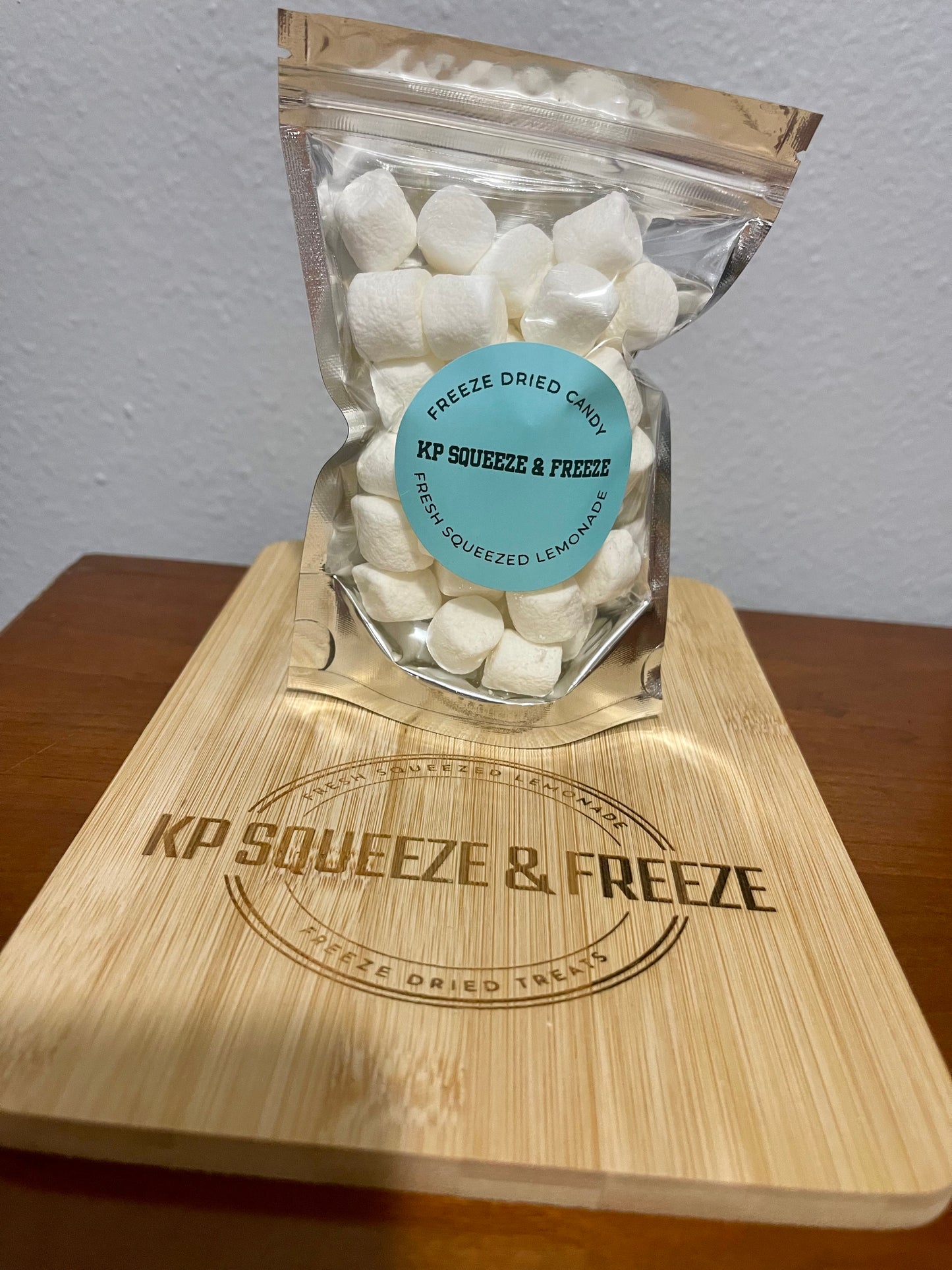 Freeze-Dried Mini Marshmallows (Snowballs)