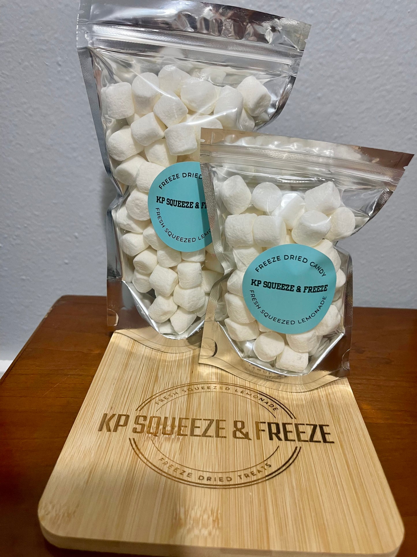 Freeze-Dried Mini Marshmallows (Snowballs)