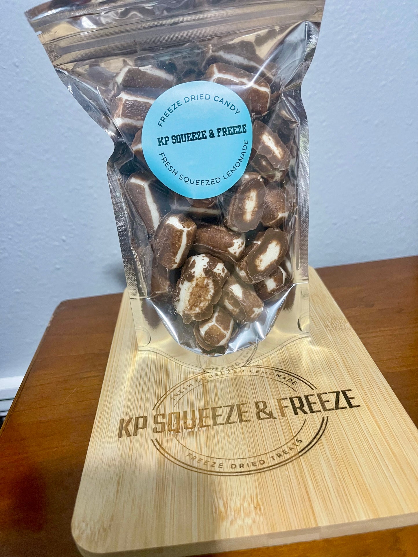 Freeze-Dried Charleston Chews (Charlie Puffs)