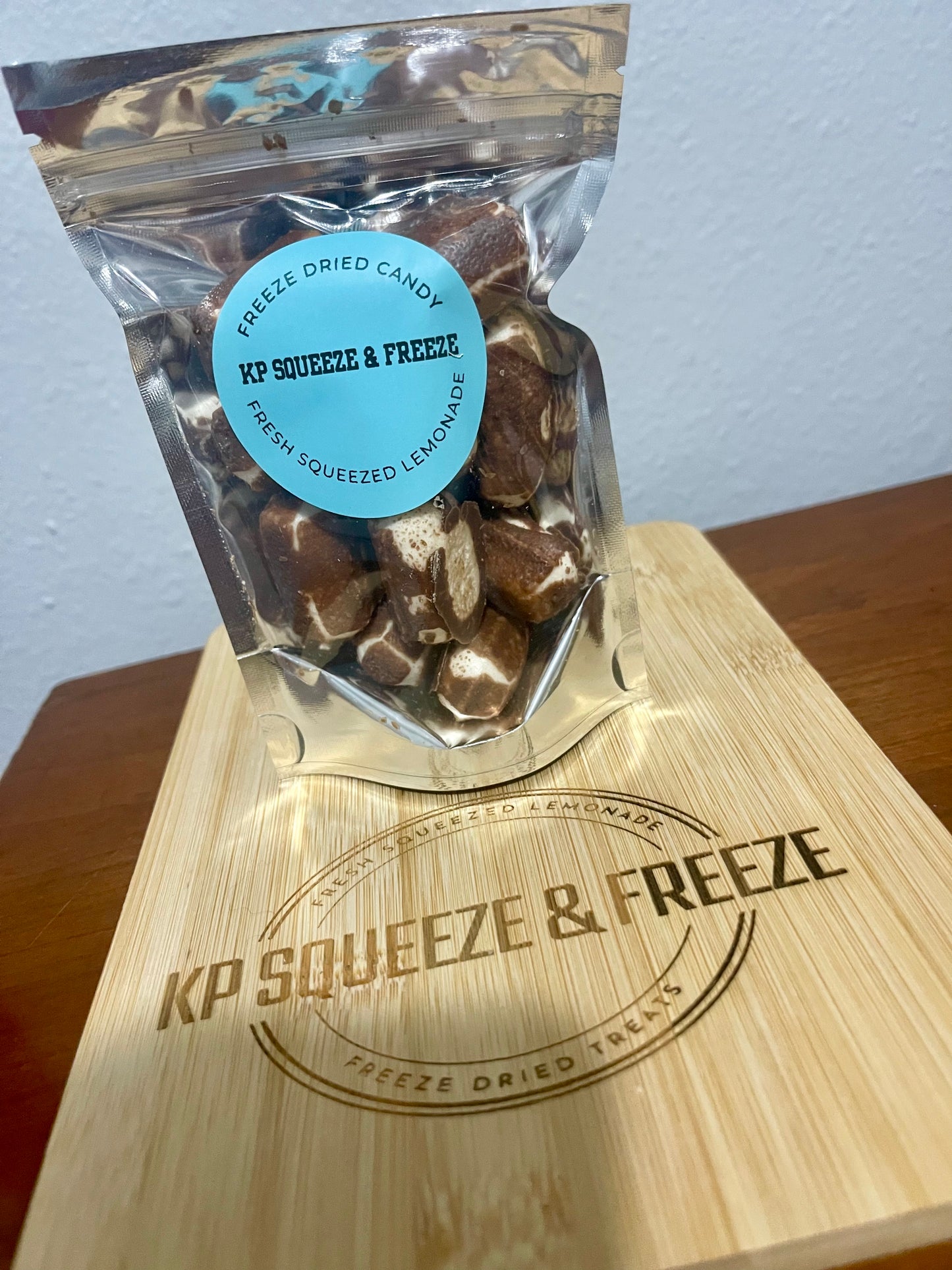 Freeze-Dried Charleston Chews (Charlie Puffs)